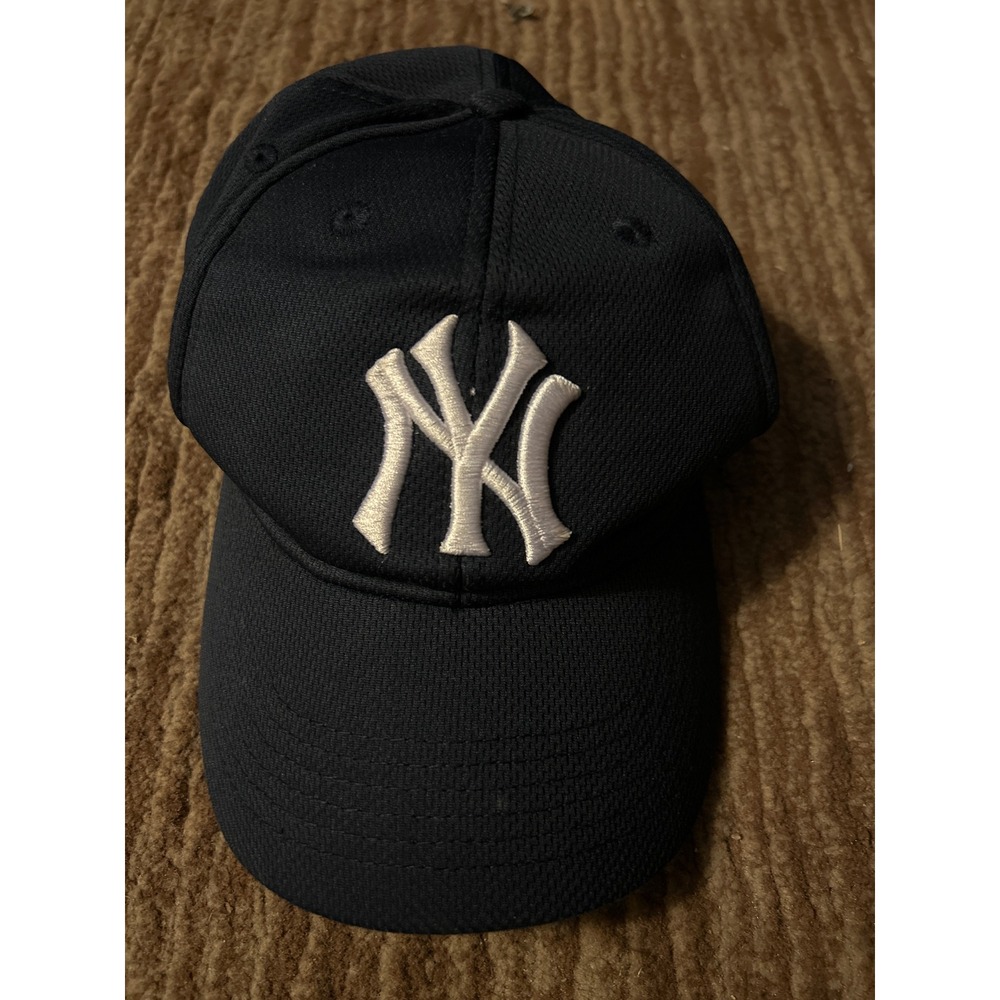 OC Sports MLB New York Yankees‎ Youth Hat Baseball Cap Adjustable